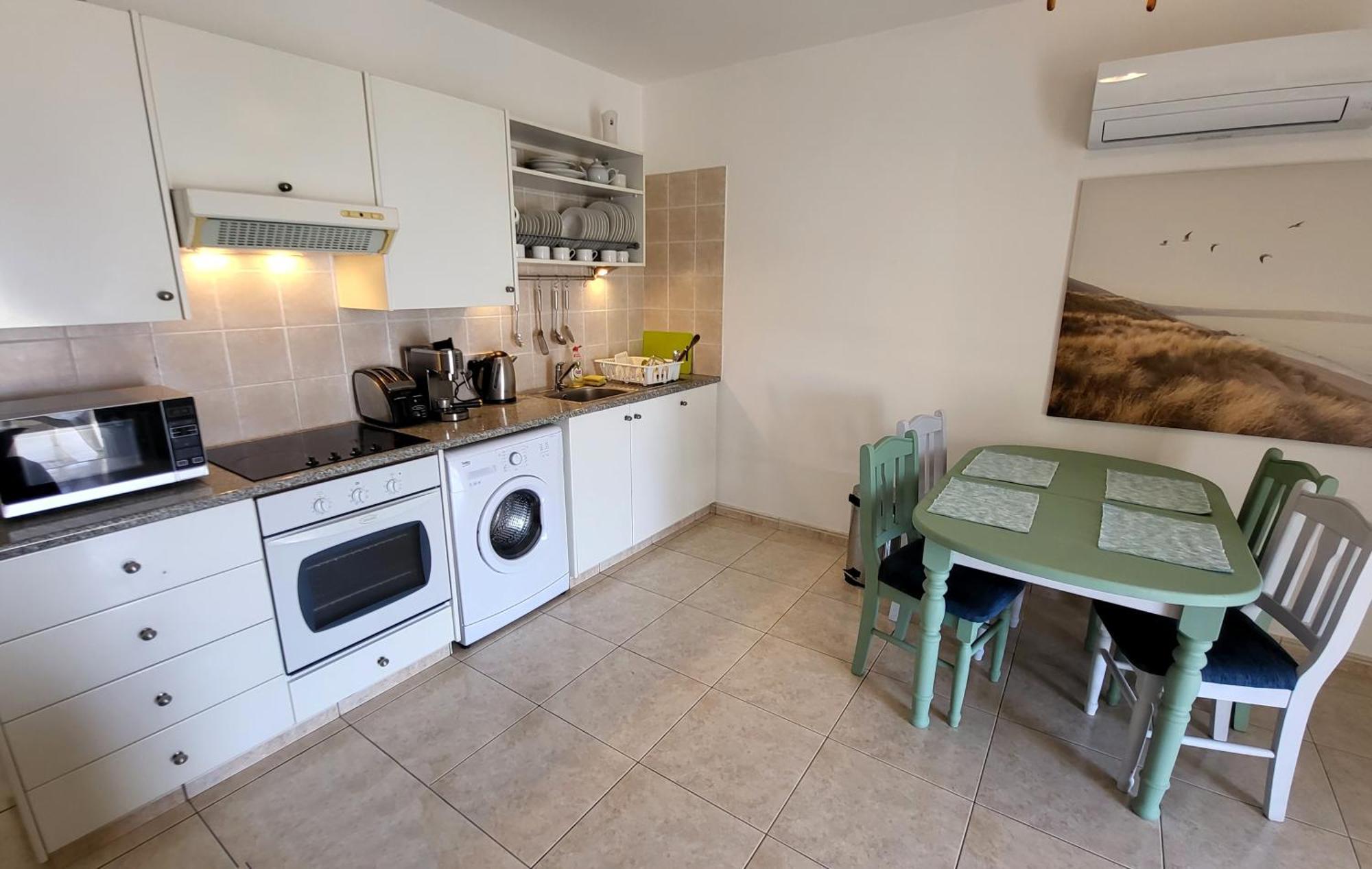 Ferienwohnung Calm Seaview Nest In Peyia Exterior foto